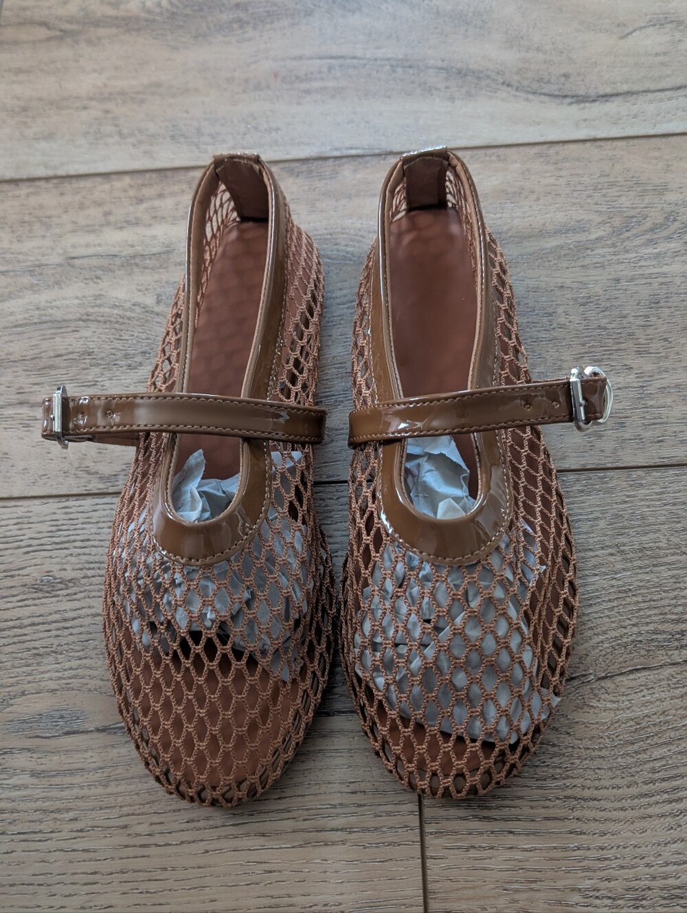 Amazon Essentials Brown Mesh Mary Jane Flats with Buckle Strap